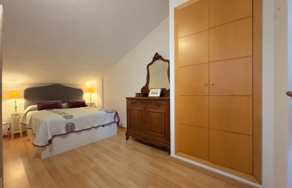 Odsprzedaż / Rynek wtórny - Penthouse -
Denia - Center