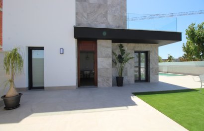New Build - Chalet independiente -
Pilar de la Horadada