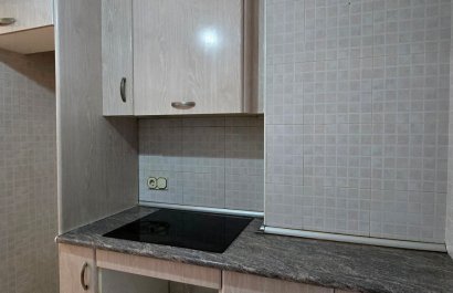 Segunda mano - Apartamento / piso -
Polop