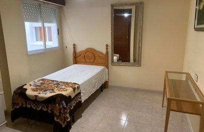 Segunda mano - Apartamento / piso -
Alfas del Pí