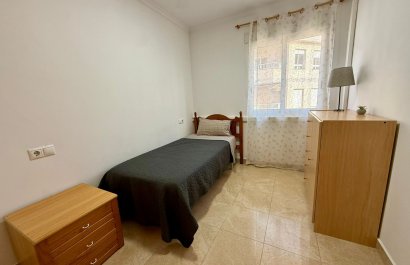 Segunda mano - Apartamento / piso -
Denia - Center