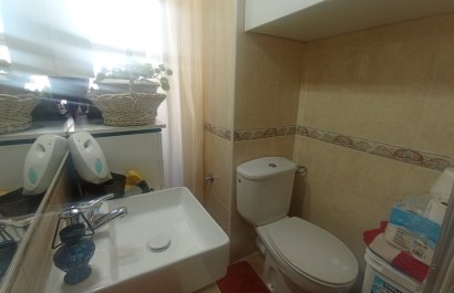 Segunda mano - Apartamento / piso -
Benidorm - Levante