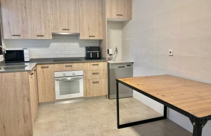 Resale - Apartment / flat -
Altea