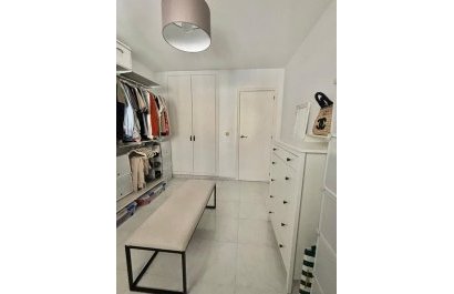 Resale - Apartment / flat -
Altea