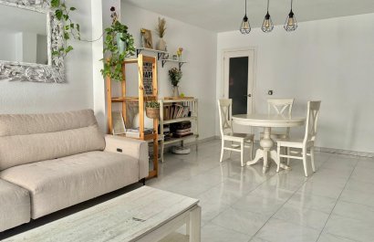 Resale - Apartment / flat -
Altea