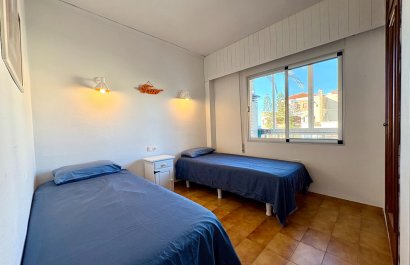 Segunda mano - Apartamento / piso -
Denia - Les Marines - Las Marinas