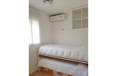 Segunda mano - Apartamento / piso -
Altea