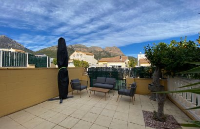 Segunda mano - Chalet independiente -
Polop - Alberca