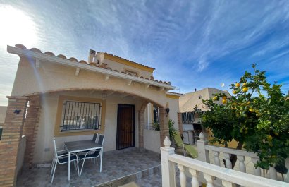 Segunda mano - Chalet independiente -
Polop - Alberca