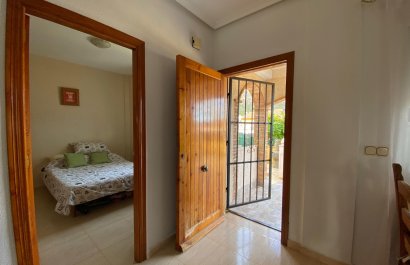 Segunda mano - Chalet independiente -
Polop - Alberca