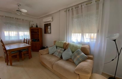 Segunda mano - Chalet independiente -
Polop - Alberca