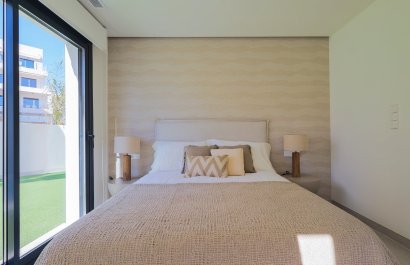 Obra nueva - Villa -
Orihuela Costa - Campoamor