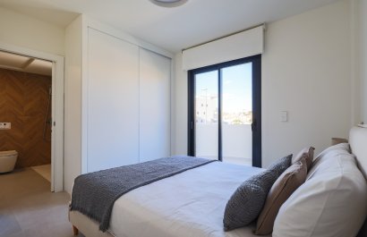 Obra nueva - Villa -
Orihuela Costa - Campoamor