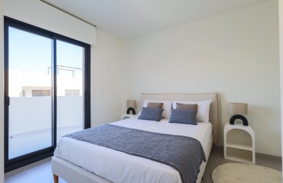 Obra nueva - Villa -
Orihuela Costa - Campoamor