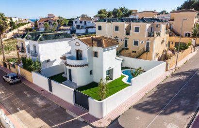 Obra nueva - Villa -
Orihuela Costa - Campoamor