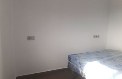 Segunda mano - Apartamento / piso -
La Nucía