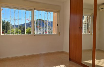Segunda mano - Apartamento / piso -
Altea
