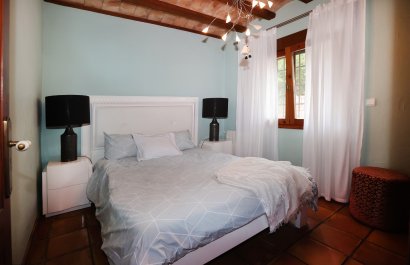 Segunda mano - Chalet independiente -
Benissa