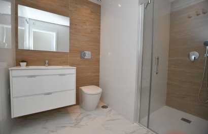 Obra nueva - Apartamento / piso -
San Miguel de Salinas