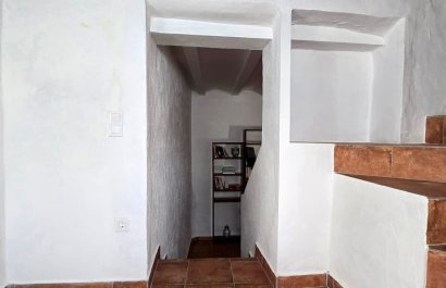 Herverkoop -  -
Callosa De Ensarrià