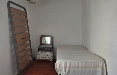 Herverkoop -  -
Callosa De Ensarrià