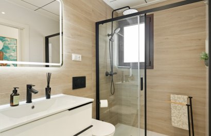 Obra nueva - Villa -
Polop