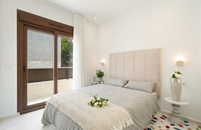 Obra nueva - Villa -
Polop