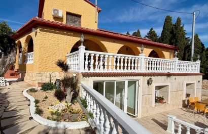 Odsprzedaż / Rynek wtórny - Willa -
Calpe - Zona Playa del Bol - Puerto