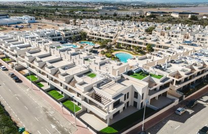 Obra nueva - Adosado -
Torrevieja - El Acequión - Los Náufragos