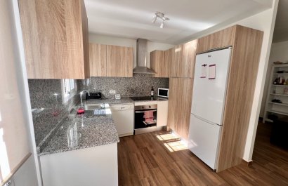 Segunda mano - Apartamento / piso -
Teulada