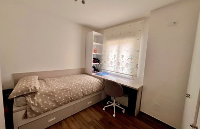 Segunda mano - Apartamento / piso -
Teulada