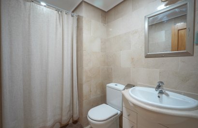 Odsprzedaż / Rynek wtórny - Mieszkanie -
Denia - Port