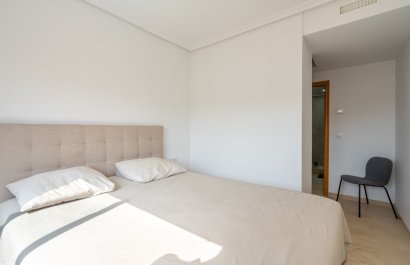 Odsprzedaż / Rynek wtórny - Mieszkanie -
Denia - Port