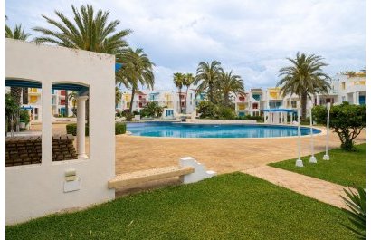 piscina - En venta apartamento en primera línea del mar, Dénia, Costa Blanca Norte