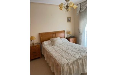 Segunda mano - Apartamento / piso -
Altea