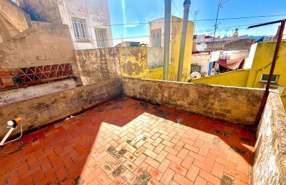 Segunda mano - Casa de pueblo  -
Vergel