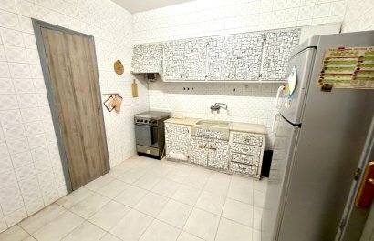 Segunda mano - Casa de pueblo  -
Vergel