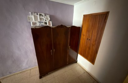 Segunda mano - Casa de pueblo  -
Vergel