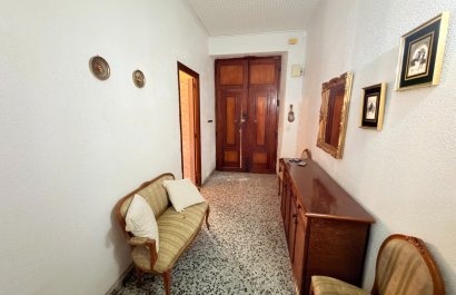 Segunda mano - Casa de pueblo  -
Vergel