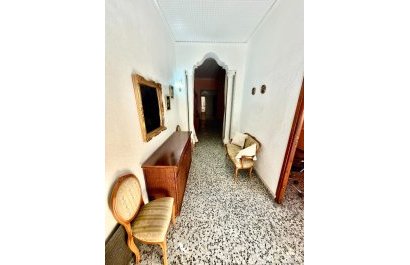 Segunda mano - Casa de pueblo  -
Vergel