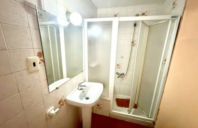 Segunda mano - Casa de pueblo  -
Vergel