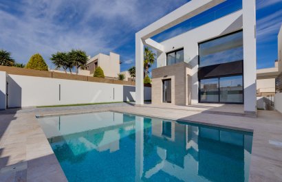 Obra nueva - Chalet independiente -
Torrevieja - Torrelamata - La Mata