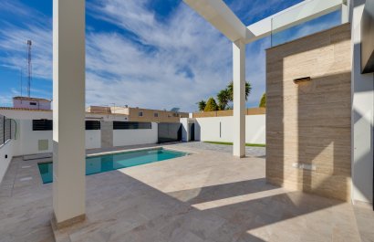 Obra nueva - Chalet independiente -
Torrevieja - Torrelamata - La Mata