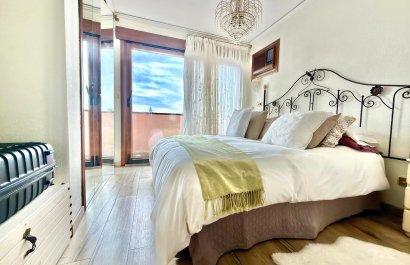 Segunda mano - Ático -
Denia - Les Marines - Las Marinas