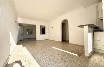 Resale - Townhouse -
Denia - Les Marines - Las Marinas