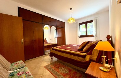 Segunda mano - Chalet independiente -
Pedreguer