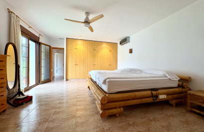 Segunda mano - Chalet independiente -
Pedreguer