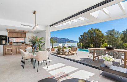 Obra nueva - Chalet independiente -
Polop