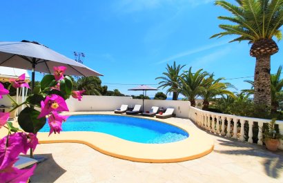Segunda mano - Chalet -
Moraira - centro