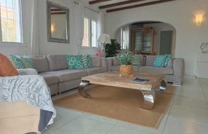 Segunda mano - Chalet -
Moraira - centro
